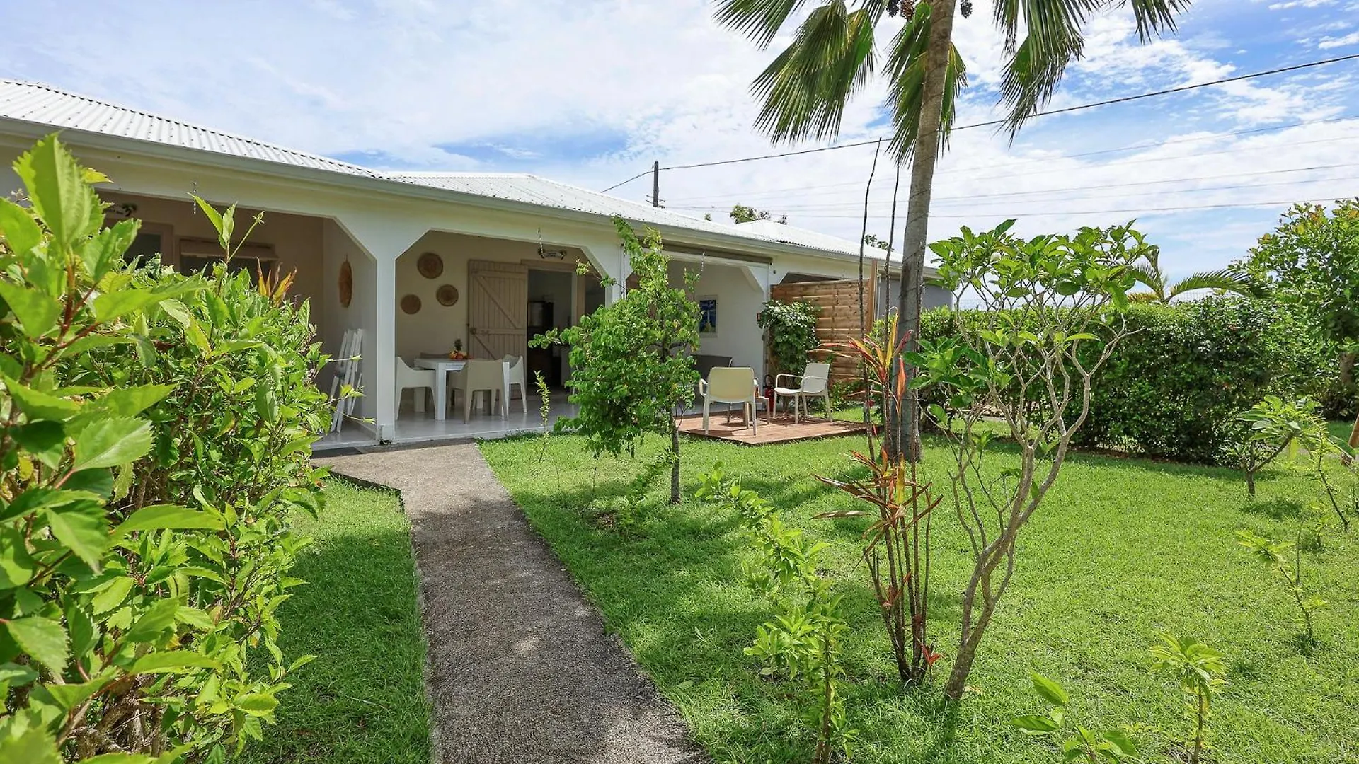 Aparthotel Cote Plage Le Balaou Saint Francois Guadeloupe